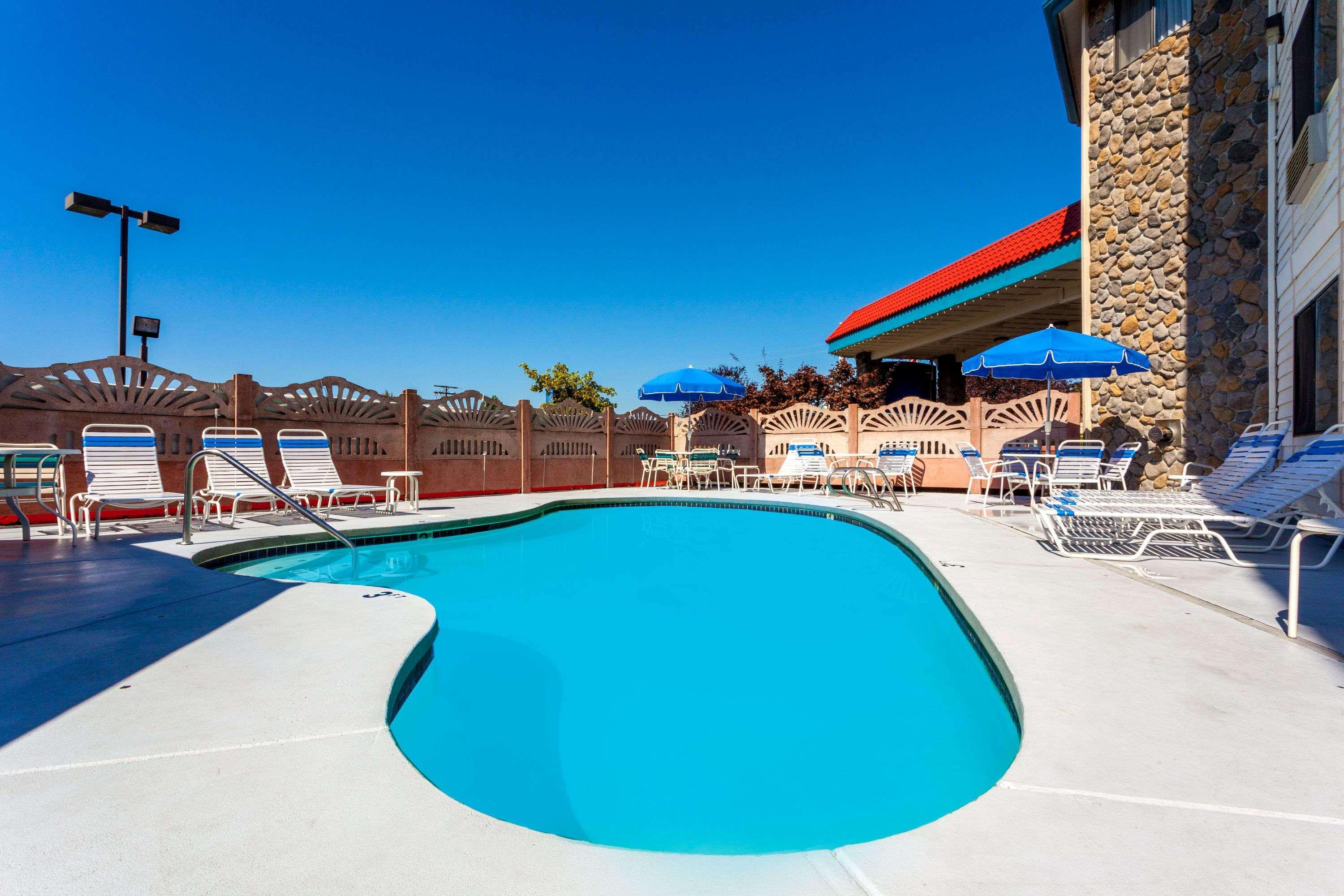 Baymont Inn & Suites By Wyndham Bellingham Exterior foto